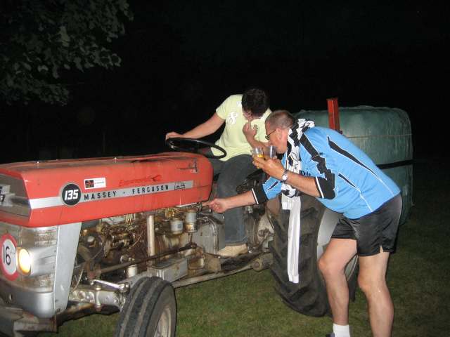 6KAMP 2006 Dorpshuis Vierhouten (Oranje/ijsvereniging)